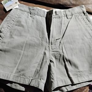 Columbia Women's Gray Shorts